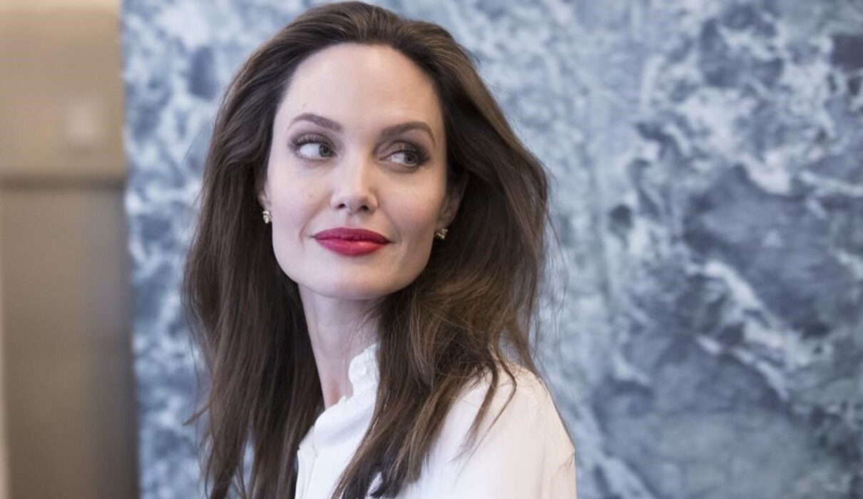 Angelina Jolie Net Worth 2022 .