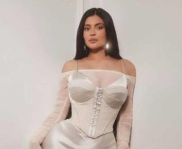 Kylie Jenner’s Net Worth 2022 .